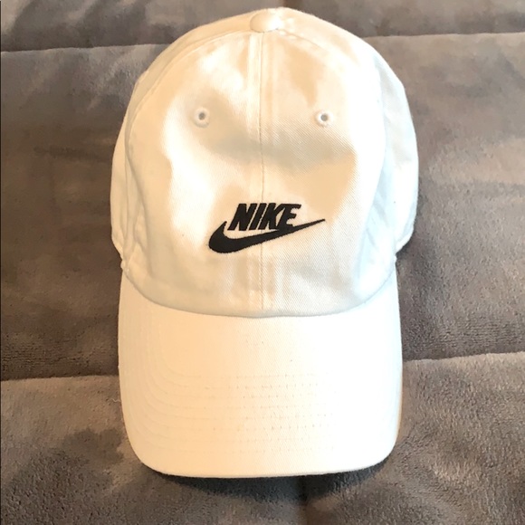 Nike ball cap.